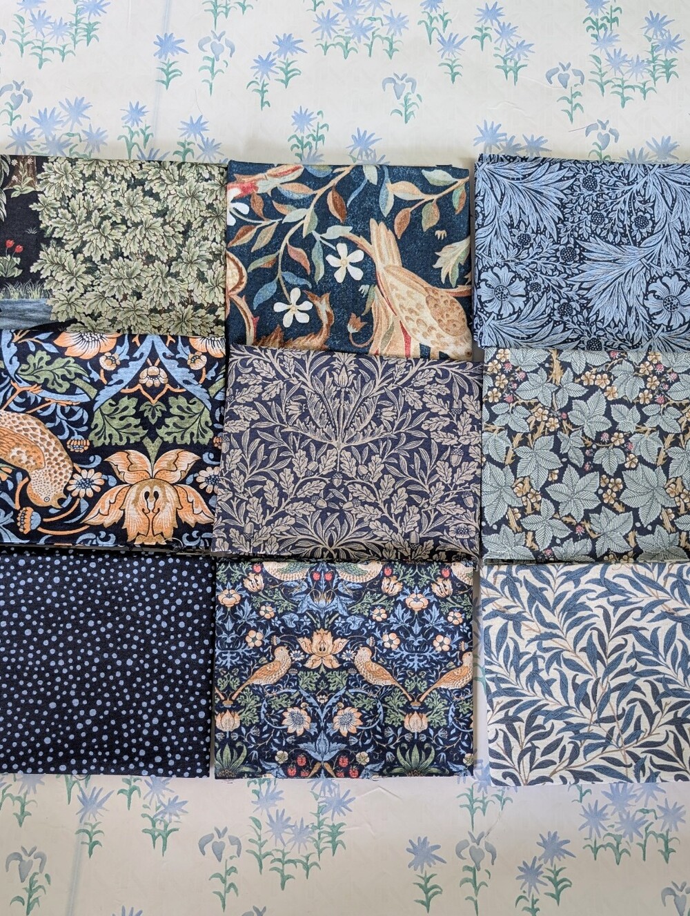 Morris and Co 10 Piece Fat Quarter Bundle NEW Quilting Cotton Floral Sewing